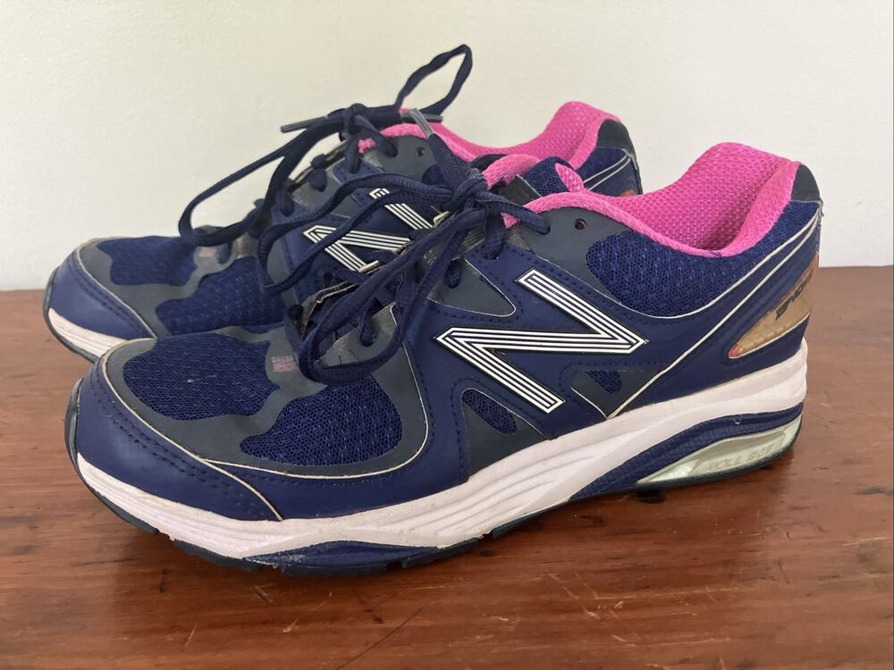 New Balance 1540v2 Womens W1540BB2 Blue Pink Running Shoes 6 36.5 USA Made